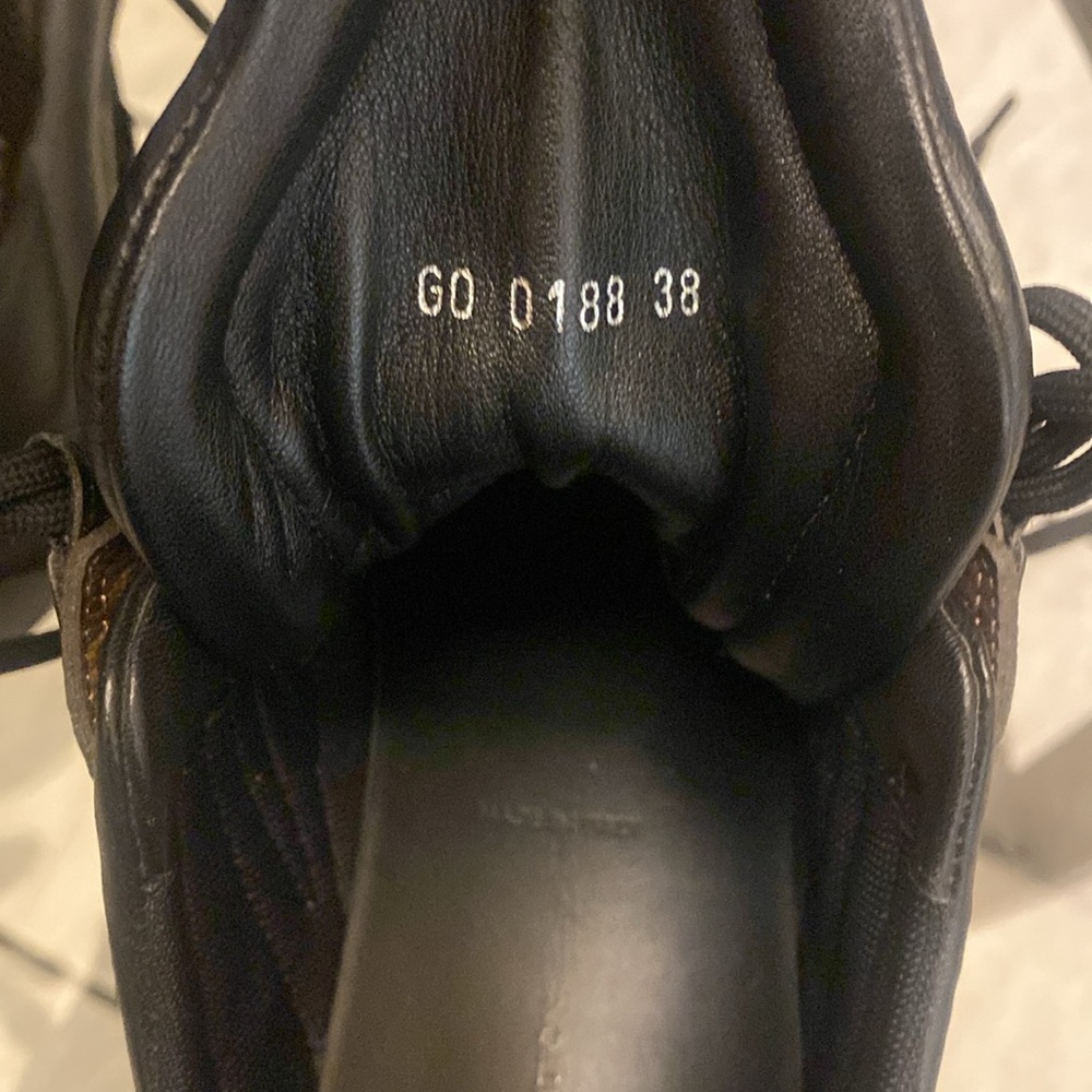 Louis Vuitton Paris tennis shoes sneakers - Picture 5 of 7